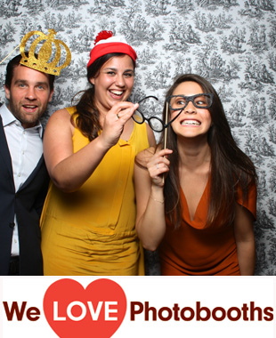The Roundhouse at Beacon Falls Photo Booth Image