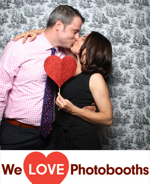 The Roundhouse at Beacon Falls Photo Booth Image