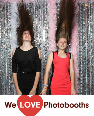 Bistro Chat Noir Photo Booth Image