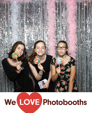 Bistro Chat Noir Photo Booth Image