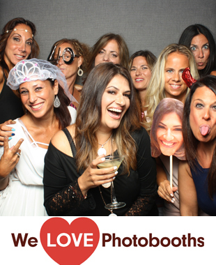 Honu Kitchen & Cocktails Photo Booth Image
