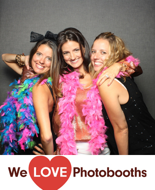 Honu Kitchen & Cocktails Photo Booth Image
