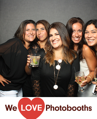 Honu Kitchen & Cocktails Photo Booth Image