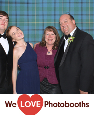 Eagle Oaks Country Club Photo Booth Image