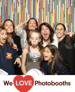 Oak Hills Restaurant on the Green Photo Booth Image