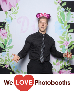 The Village Club at Lake Succes Photo Booth Image