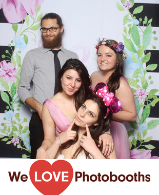 The Village Club at Lake Succes Photo Booth Image