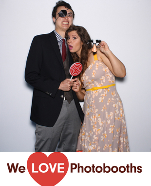 The Roxbury Barn Photo Booth Image