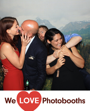 The Roxbury Barn Photo Booth Image