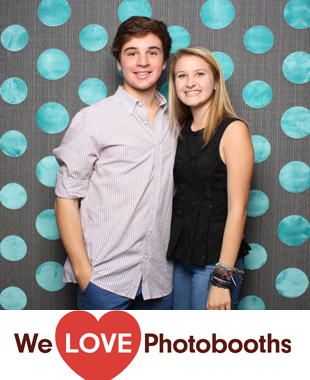 The Breakers on the Ocean Photo Booth Image