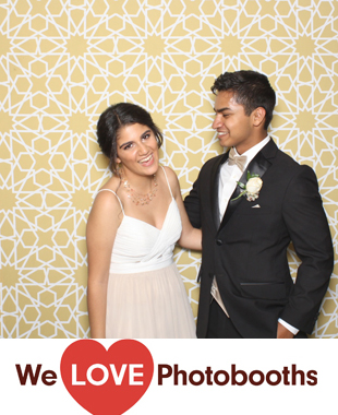 Chateau La Mer Photo Booth Image