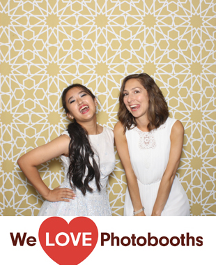 Chateau La Mer Photo Booth Image