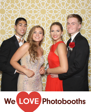 Chateau La Mer Photo Booth Image