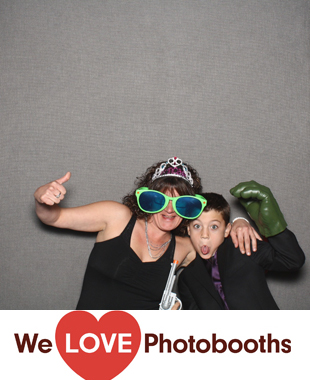 River Club at the Manayunk Brewery Photo Booth Image