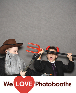 River Club at the Manayunk Brewery Photo Booth Image