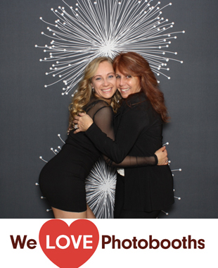 Ariana's of New Dorp Photo Booth Image