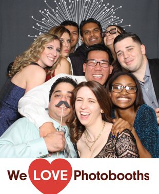 Ariana's of New Dorp Photo Booth Image