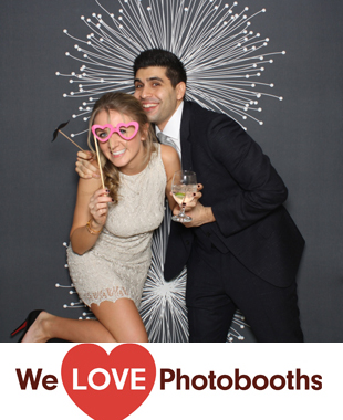 Ariana's of New Dorp Photo Booth Image