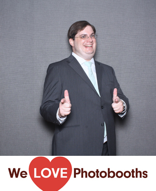 Red Maple Vineyard Photo Booth Image