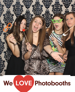 Crest Hollow Country Club Photo Booth Image