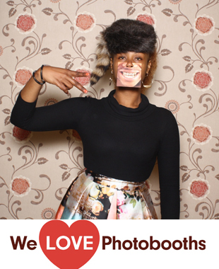 Brecknock Hall Photo Booth Image