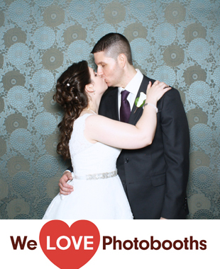 The Royalton Mansion at the Roslyn Country Club Photo Booth Image
