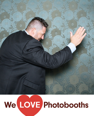 The Royalton Mansion at the Roslyn Country Club Photo Booth Image