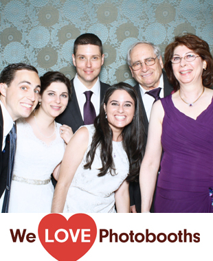 The Royalton Mansion at the Roslyn Country Club Photo Booth Image