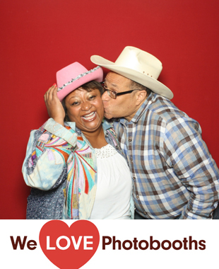 WEE BURN BEACH CLUB Photo Booth Image