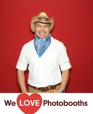 WEE BURN BEACH CLUB Photo Booth Image