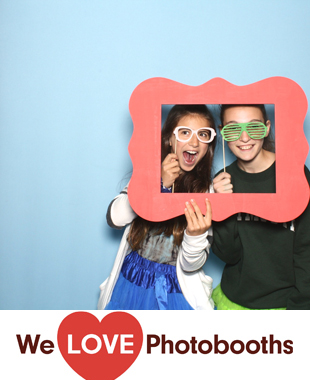 The Victorian Gardens at Central Park Photo Booth Image