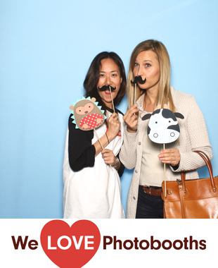 The Victorian Gardens at Central Park Photo Booth Image