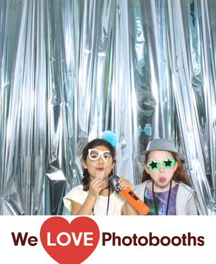 Alice + Olivia Showroom Photo Booth Image