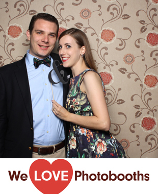 The Inn at Millrace Pond Photo Booth Image