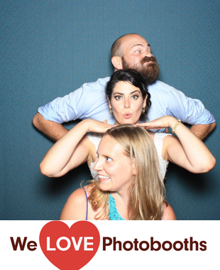 The Barns at Wesleyan Hill Photo Booth Image