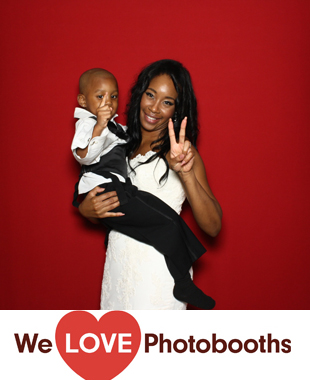 The Tappan Hill Mansion Photo Booth Image