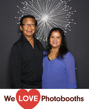 DJ's International Buffet Bar and Grill Photo Booth Image