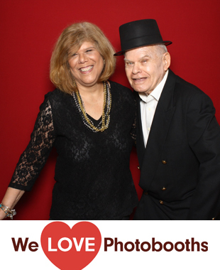 Atria on Roslyn Harbor Photo Booth Image