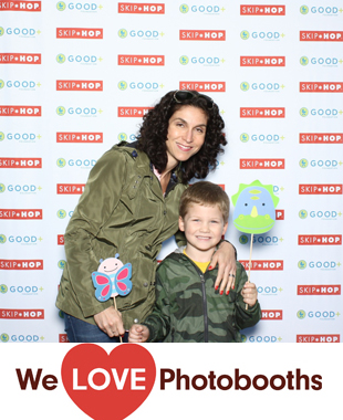 The Victorian Gardens at Central Park Photo Booth Image