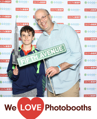 The Victorian Gardens at Central Park Photo Booth Image