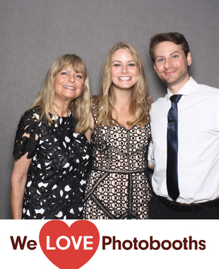 The Inn at Barley Sheaf Farm Photo Booth Image