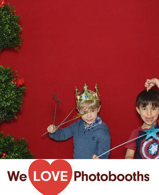 Alice + Olivia Showroom Photo Booth Image