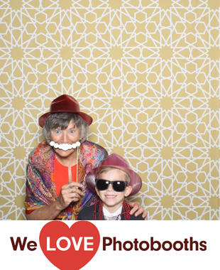 Ocean Place Resort and Spa Photo Booth Image