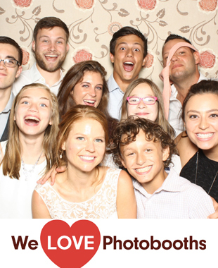 Holly Hedge Estate Photo Booth Image