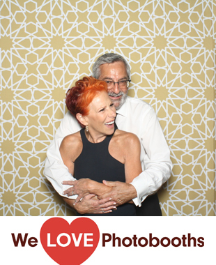 Red Maple Vineyard Photo Booth Image