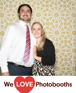 Red Maple Vineyard Photo Booth Image
