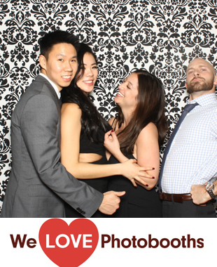 Brooklyn Winery Photo Booth Image