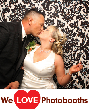 The Lakeside Manor Photo Booth Image