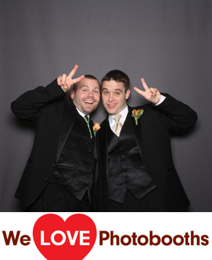F.E.A.S.T at Round Hill Photo Booth Image