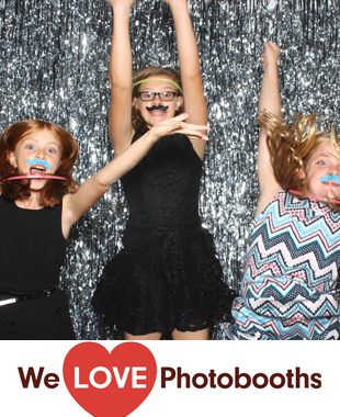 Shelter Rock Jewish Center Photo Booth Image